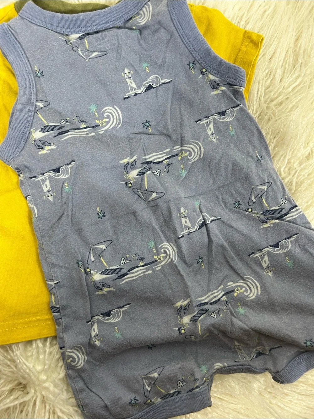 Carter's Baby Boy 12M Lot 2pc Yellow Dinosaur Tee Blue Beach Romper